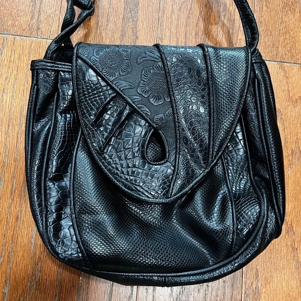 Black faux vegan leather vintage grunge embossed Textured crossbody bag Purse